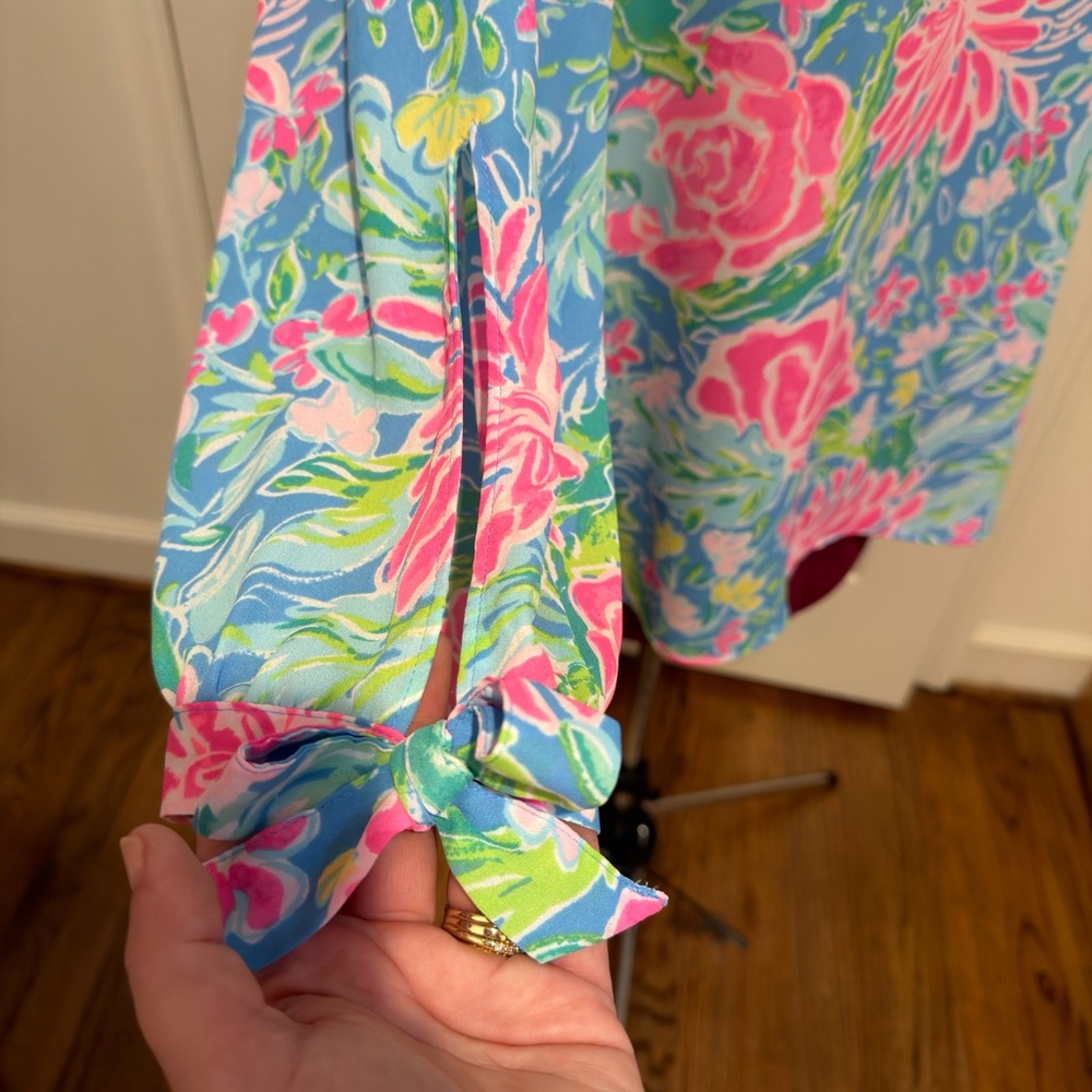 Lilly Pulitzer Vibrant Multicolor Top - Picture 2 of 6